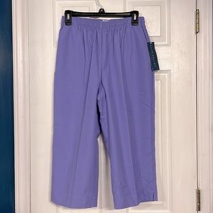 Napa Valley Lavender Capri- Size Petite S- NWT